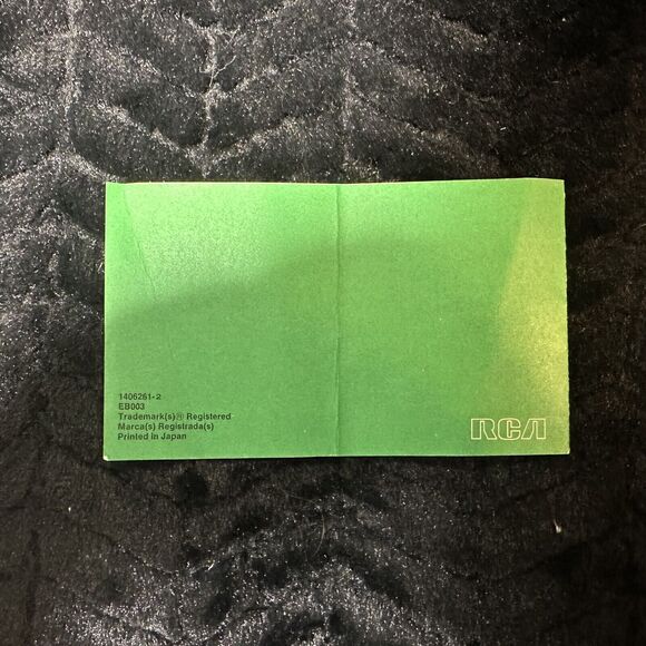 RCA Travel Clock Radio "The Million Miler" Model RZS321A Solid State Aspen Blue - Picture 4 of 16